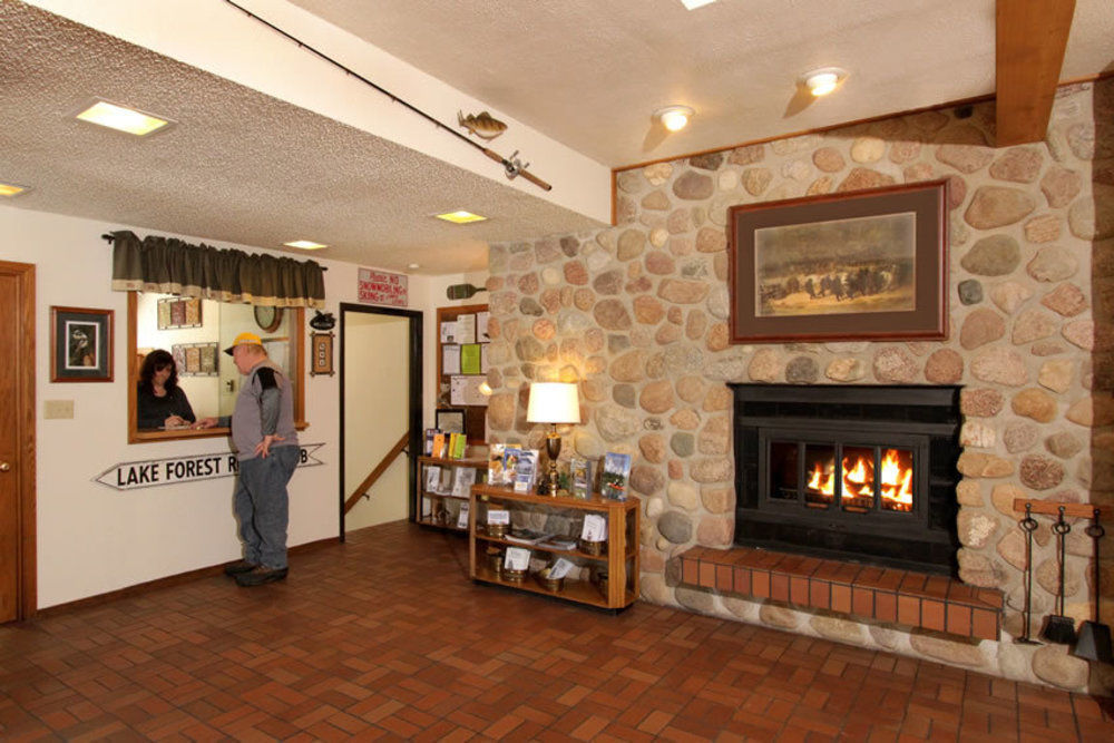Lake Forest Resort Eagle River Bagian luar foto