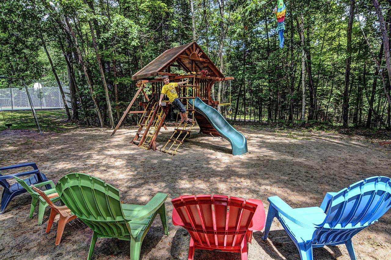 Lake Forest Resort Eagle River Bagian luar foto